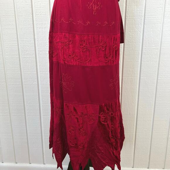 Newport News Women Fairy Vintage Skirt Midi Boho Red Velvet Holiday Size 10P - Picture 4 of 9